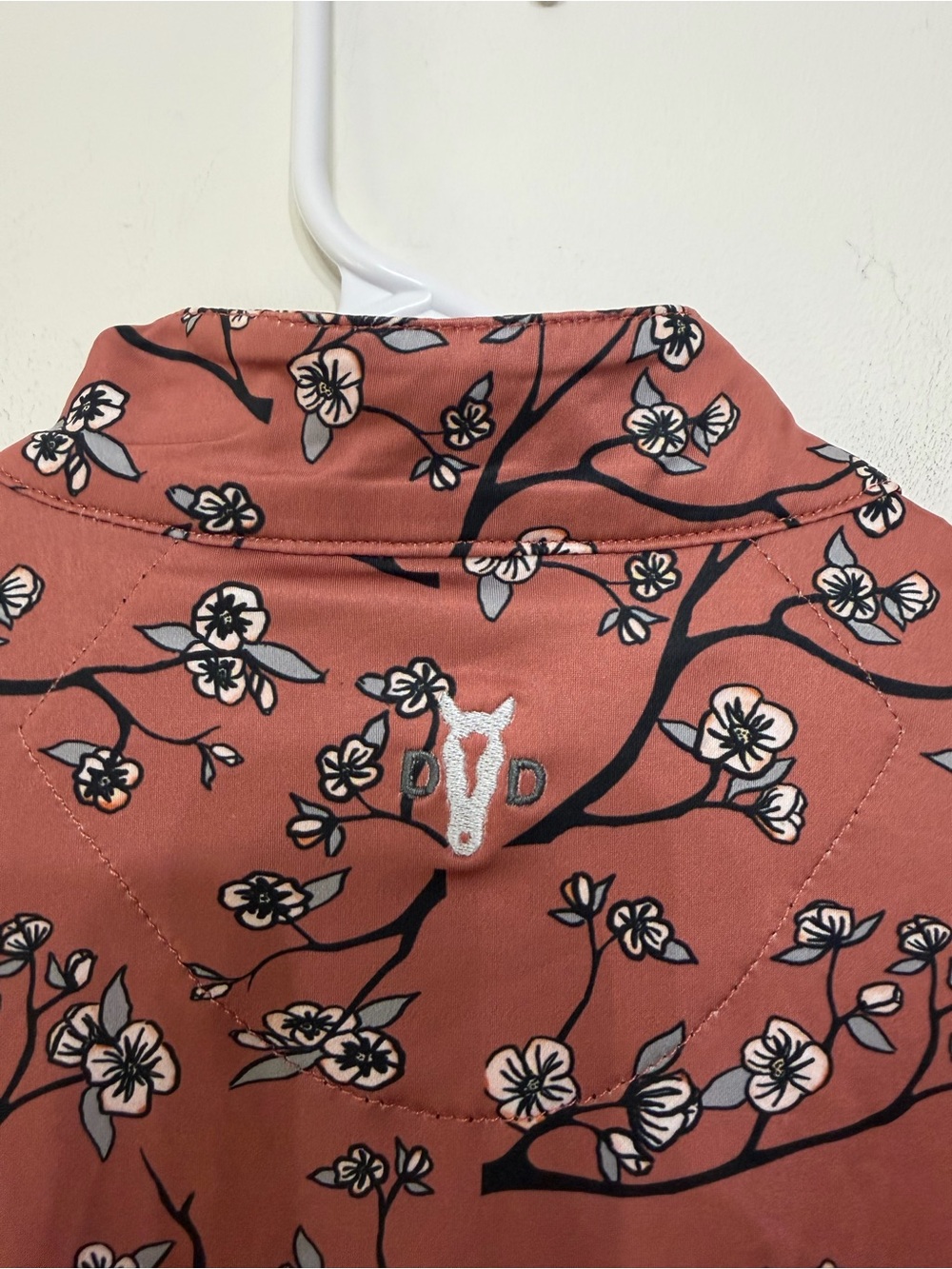 Deinhardt Designs Equestrian Riding Pink Floral Long Sleeve Sunshirt Women’s S - Picture 4 of 8